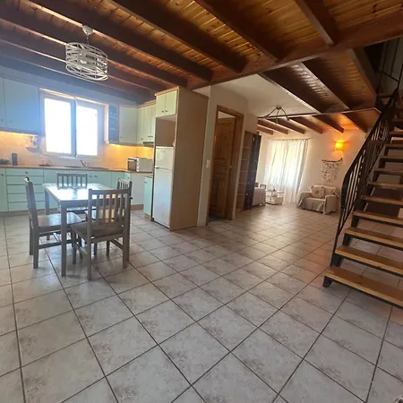 Διαμέρισμα ακροθεα Seaside Panoramic Maisonette Γαλαξίδι